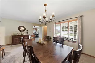1045 Bradford Dr, Springfield, OH 45503 - Photo 5