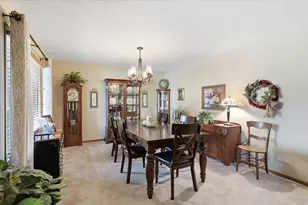 1045 Bradford Dr, Springfield, OH 45503 - Photo 3