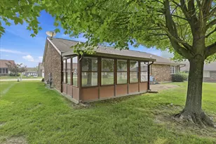 1045 Bradford Dr, Springfield, OH 45503 - Photo 31