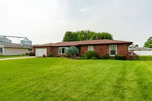 106 Karen Ct, Botkins, OH 45306 - Photo 3