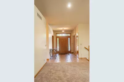 213 Peridot Drive, Anna, OH 45302 - Photo 9