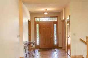 213 Peridot Dr, Anna, OH 45302 - Photo 9