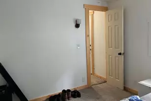 302 Mobile St, Springfield, OH 45503 - Photo 5