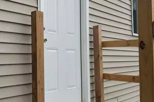 302 Mobile St, Springfield, OH 45503 - Photo 3
