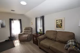 418 Railroad St, Urbana, OH 43078 - Photo 5