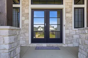 9338 Rochelle Ln, Dayton, OH 45458 - Photo 7