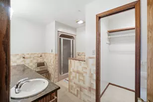 15811 Sunset Blvd, Wapakoneta, OH 45895 - Photo 25