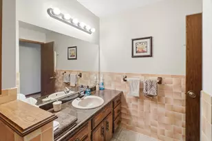 15811 Sunset Blvd, Wapakoneta, OH 45895 - Photo 29