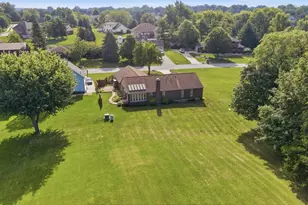 15811 Sunset Blvd, Wapakoneta, OH 45895 - Photo 3
