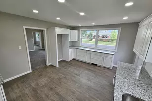 103 W South St, Coldwater, OH 45828 - Photo 7