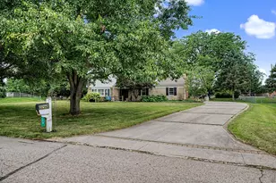 129 Outerview Cir, Xenia, OH 45385 - Photo 7