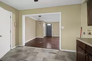 359 Pamela Ave, Dayton, OH 45415 - Photo 13