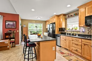 2490 Meadowpoint Dr, Troy, OH 45373 - Photo 23