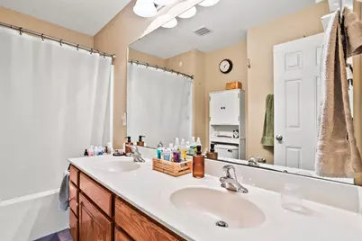 2490 Meadowpoint Drive, Troy, OH 45373 - Photo 33
