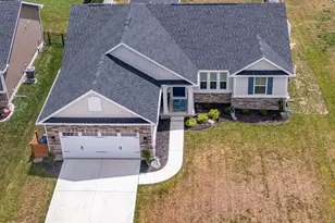 1047 Brooke Ln, Xenia, OH 45385 - Photo 3