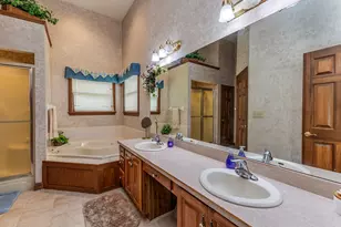 2464 Shenandoah Dr, Troy, OH 45373 - Photo 25