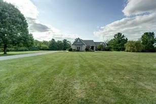 6372 Hartzell Rd, Greenville, OH 45331 - Photo 11