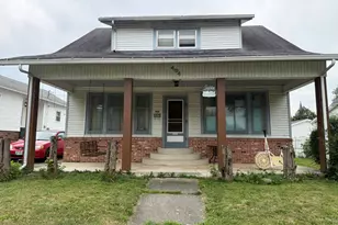 404 E Auburn Ave, Bellefontaine, OH 43311 - Photo 1