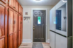 717 W Main St, Tipp City, OH 45371 - Photo 13