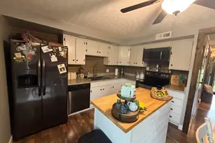 804 Sidney St, West Liberty, OH 43357 - Photo 9