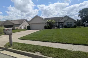 1455 Edinburgh Dr, Troy, OH 45373 - Photo 5