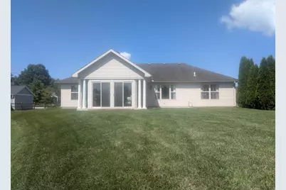 1455 Edinburgh Drive, Troy, OH 45373 - Photo 7
