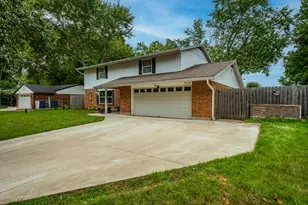 7519 Rustic Woods Dr, Huber Heights, OH 45424 - Photo 33
