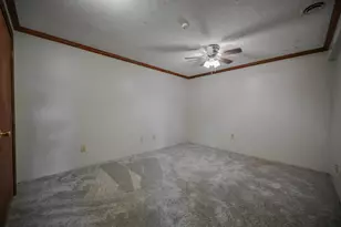 668 Suncrest Dr, Springfield, OH 45503 - Photo 29