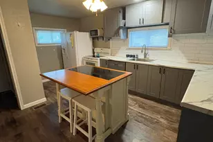 218 Defiance St, Saint Marys, OH 45885 - Photo 7