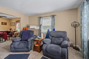 5295 David Dr, Tipp City, OH 45371 - Photo 11