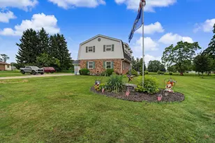 5295 David Dr, Tipp City, OH 45371 - Photo 3