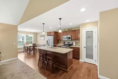 2655 Shady Tree Drive, Troy, OH 45373 - Photo 9