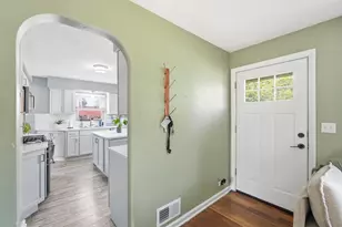 2960 Oakland Ave, Dayton, OH 45409 - Photo 5