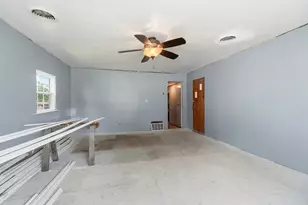 140 W Keller St, Bradford, OH 45308 - Photo 17
