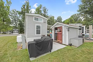 11539 Lake Dr, Lakeview, OH 43331 - Photo 17