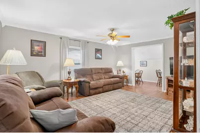 102 E Main Street, Port Jefferson, OH 45360 - Photo 9