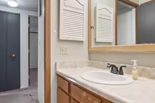 228 Lester Ave, Findlay, OH 45840 - Photo 27