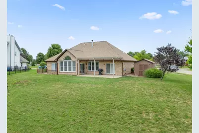 7847 Kings Ridge Circle, Fairborn, OH 45324 - Photo 41
