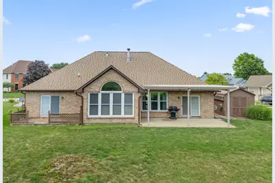 7847 Kings Ridge Circle, Fairborn, OH 45324 - Photo 5