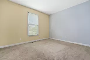 7847 Kings Ridge Cir, Fairborn, OH 45324 - Photo 37