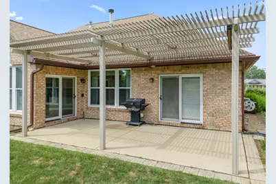 7847 Kings Ridge Circle, Fairborn, OH 45324 - Photo 43