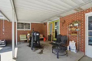 821 N Circle Dr, Wapakoneta, OH 45895 - Photo 35