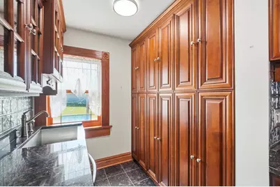 649 E High Street, Springfield, OH 45505 - Photo 33