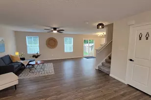 204 Golden Gate Ave, Springfield, OH 45505 - Photo 7