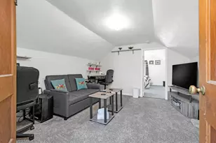 405 E Pike St, Jackson Center, OH 45334 - Photo 49