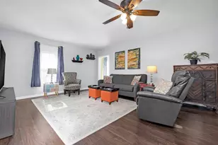405 E Pike St, Jackson Center, OH 45334 - Photo 27