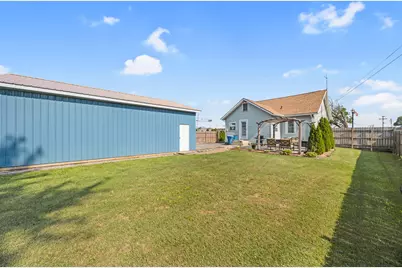 405 E Pike Street, Jackson Center, OH 45334 - Photo 15