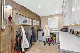 140 S High St, Saint Paris, OH 43072 - Photo 21