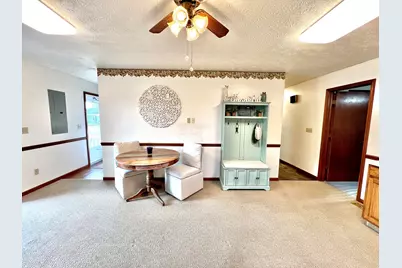 20 W Walnut Street, Phillipsburg, OH 45354 - Photo 9