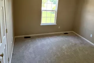 2712 Fieldbrook Ct, Troy, OH 45373 - Photo 15